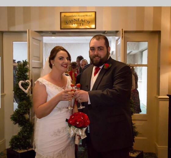 The Happy Couple - Love the Vibrant Red Colours & Converse!